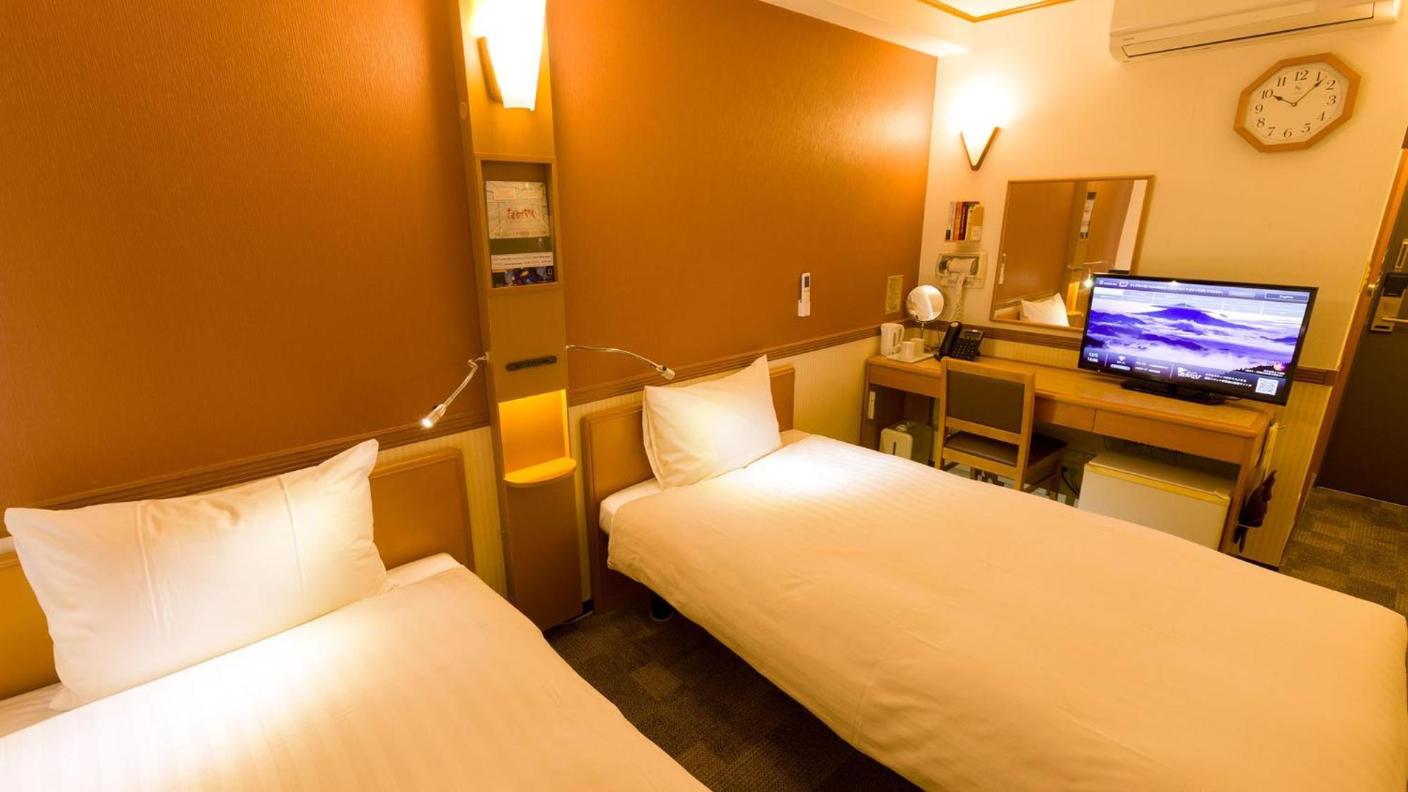 Toyoko Inn Kanazawa-Eki Higashi-Guchi Phòng bức ảnh
