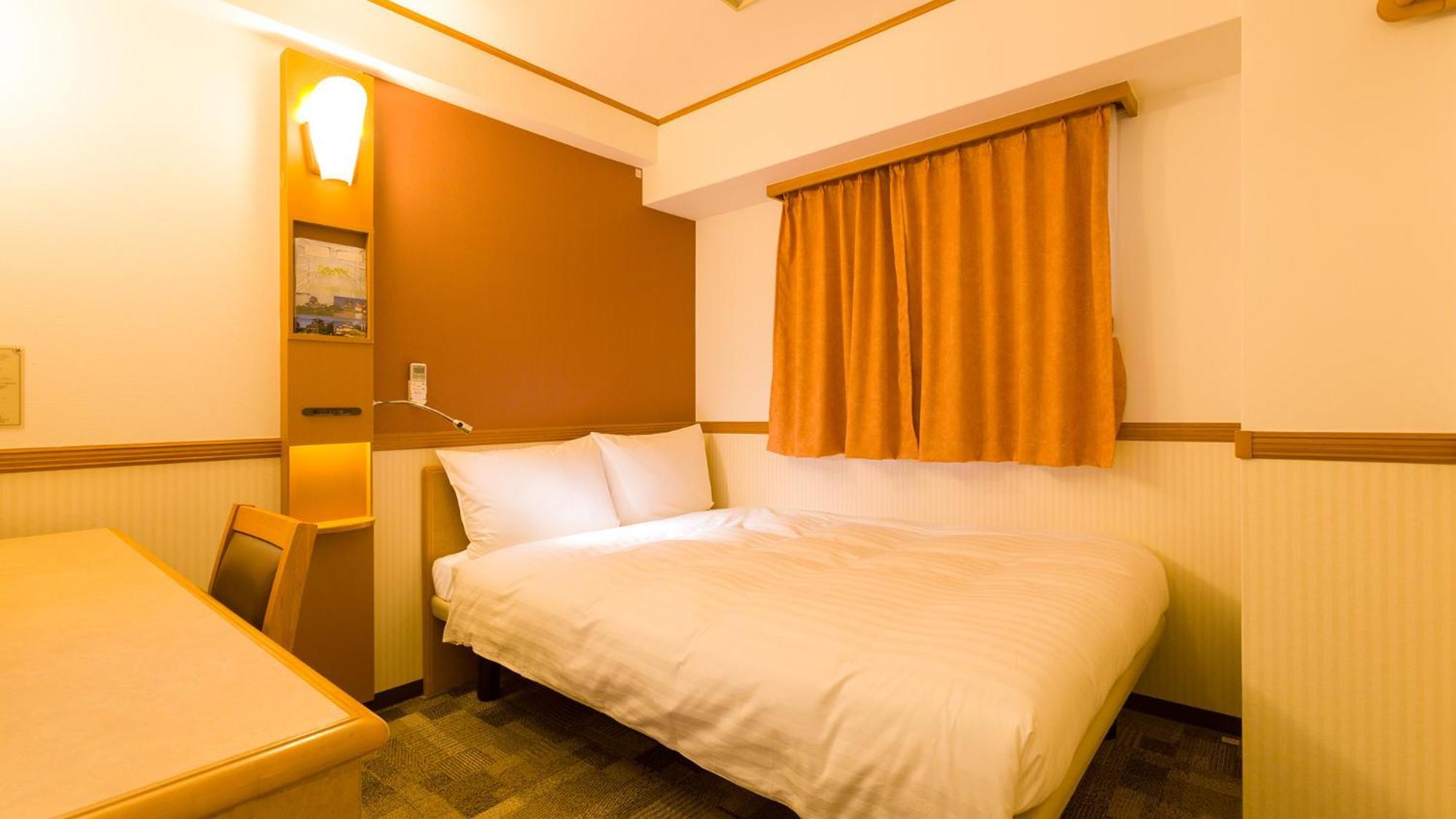 Toyoko Inn Kanazawa-Eki Higashi-Guchi Phòng bức ảnh