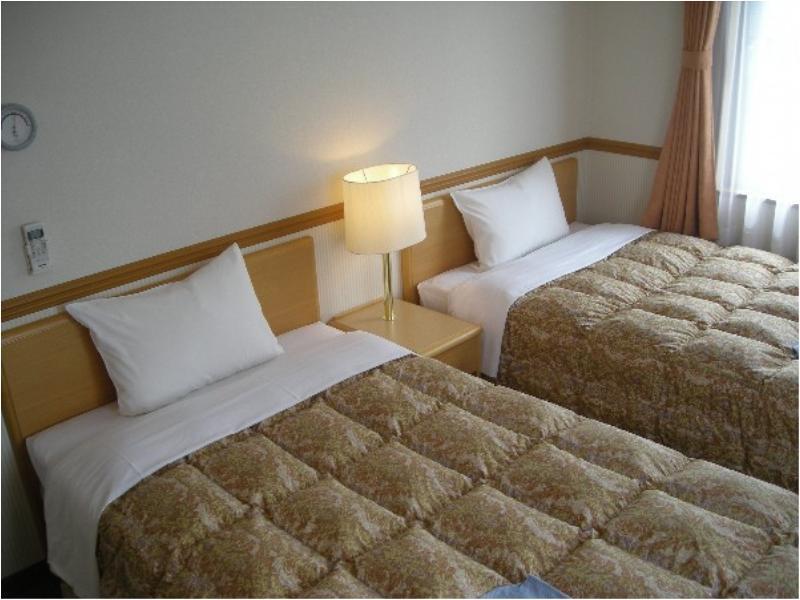 Toyoko Inn Kanazawa-Eki Higashi-Guchi Ngoại thất bức ảnh